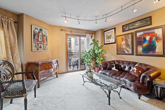 1225 Lasalle Avenue 501, Minneapolis, MN 55403