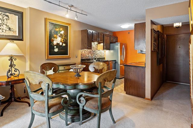 1225 Lasalle Avenue 501, Minneapolis, MN 55403