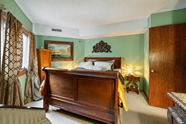 1225 Lasalle Avenue 501, Minneapolis, MN 55403