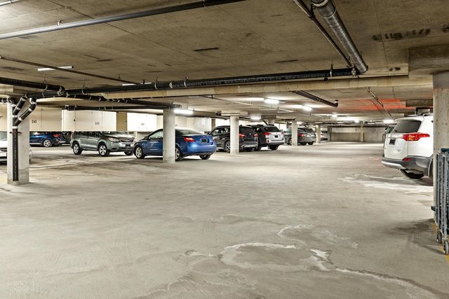 1225 Lasalle Avenue 501, Minneapolis, MN 55403