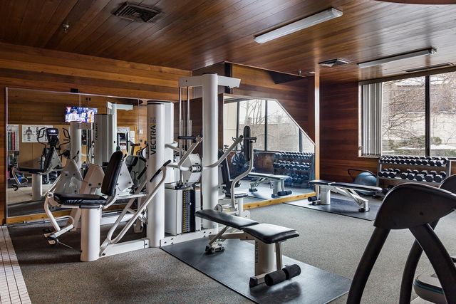 1225 Lasalle Avenue 501, Minneapolis, MN 55403