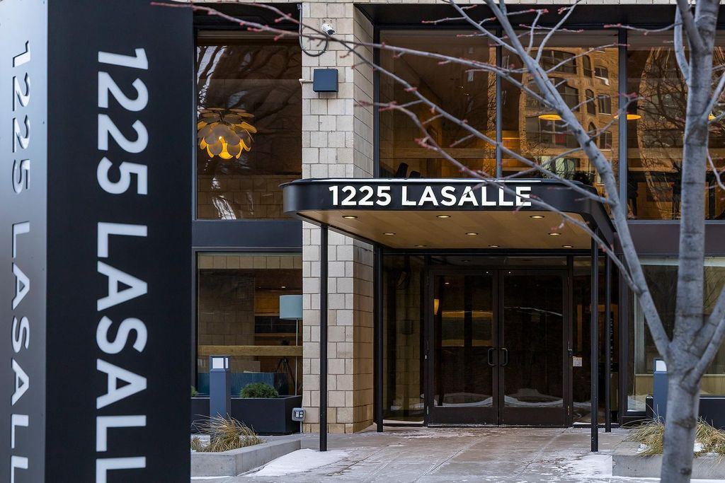 1225 Lasalle Avenue 501, Minneapolis, MN 55403