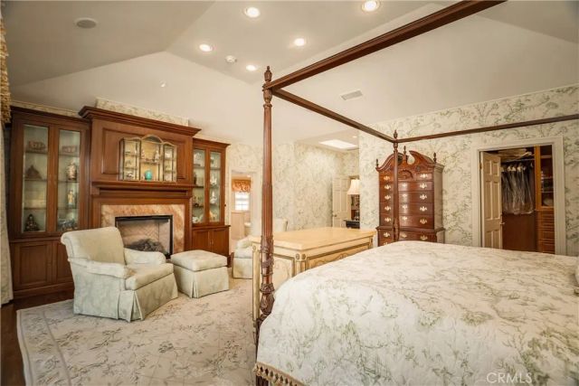 17420 Rancho, Encino, CA 91316