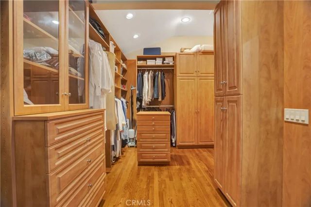 17420 Rancho, Encino, CA 91316