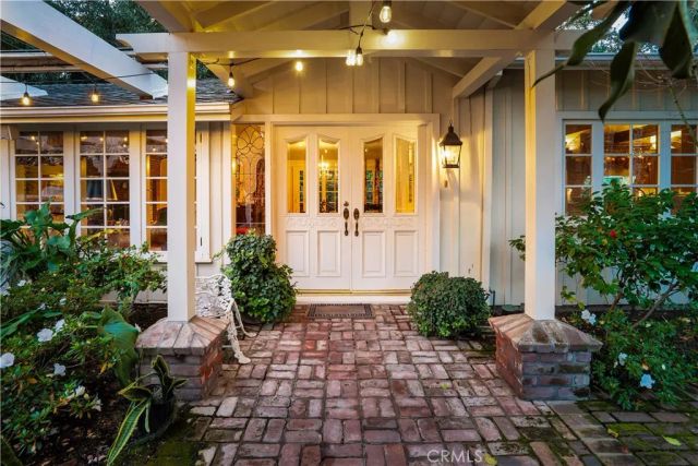 17420 Rancho, Encino, CA 91316