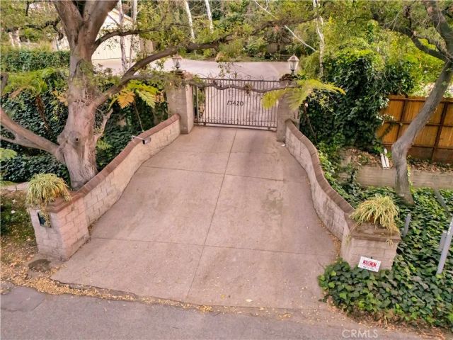 17420 Rancho, Encino, CA 91316