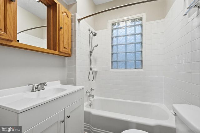 320 3RD AVE, Quantico, VA 22134