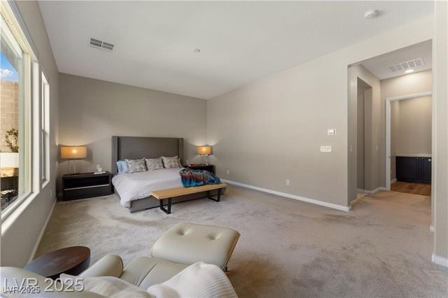 733 Aberdeen Tartan Street, Las Vegas, NV 89138