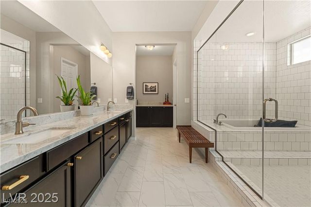 733 Aberdeen Tartan Street, Las Vegas, NV 89138