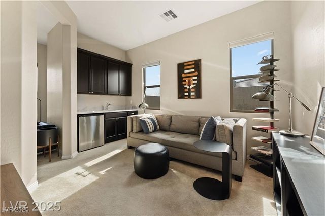 733 Aberdeen Tartan Street, Las Vegas, NV 89138