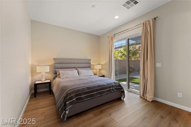 733 Aberdeen Tartan Street, Las Vegas, NV 89138