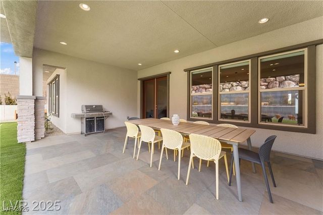 733 Aberdeen Tartan Street, Las Vegas, NV 89138