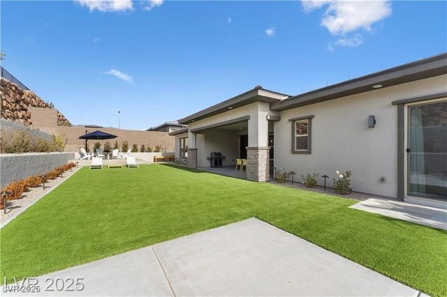 733 Aberdeen Tartan Street, Las Vegas, NV 89138