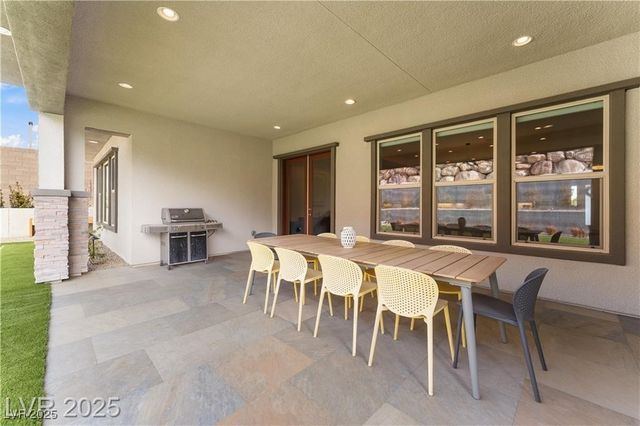 733 Aberdeen Tartan Street, Las Vegas, NV 89138