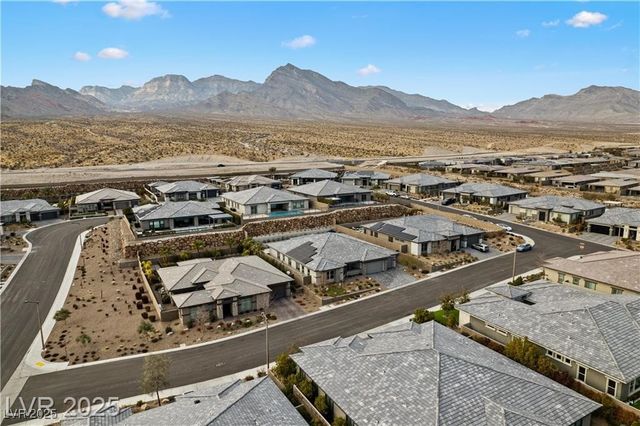 733 Aberdeen Tartan Street, Las Vegas, NV 89138