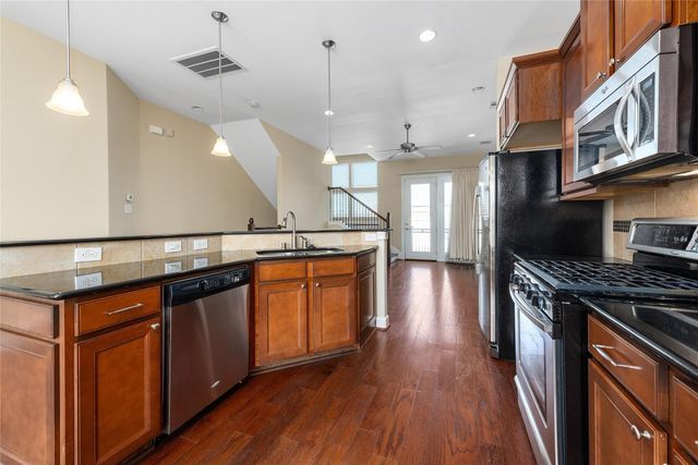 2814 Polk Street, Houston, TX 77003