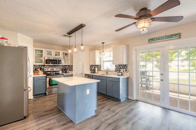 216 Stony Point Drive, Sebastian, FL 32958