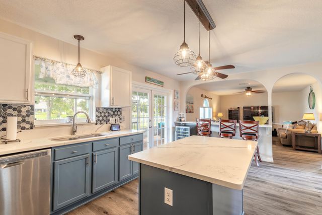 216 Stony Point Drive, Sebastian, FL 32958