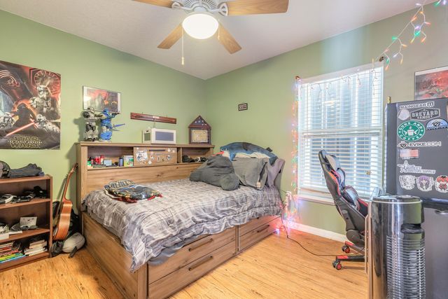 216 Stony Point Drive, Sebastian, FL 32958