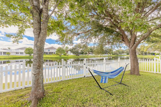 216 Stony Point Drive, Sebastian, FL 32958