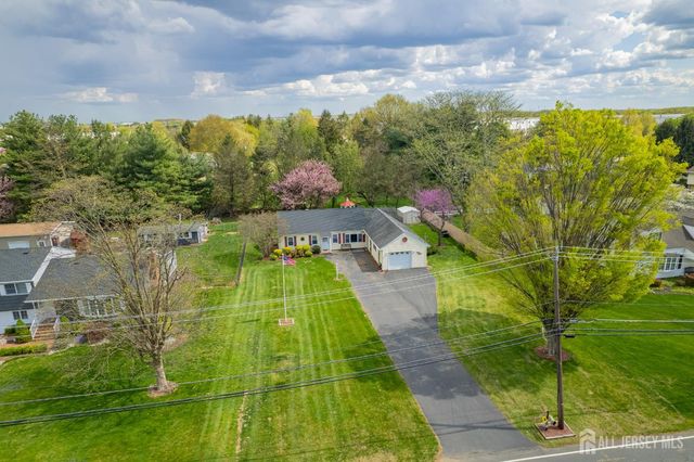 65 Griggs Drive, South Brunswick, NJ 08810