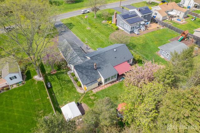 65 Griggs Drive, South Brunswick, NJ 08810