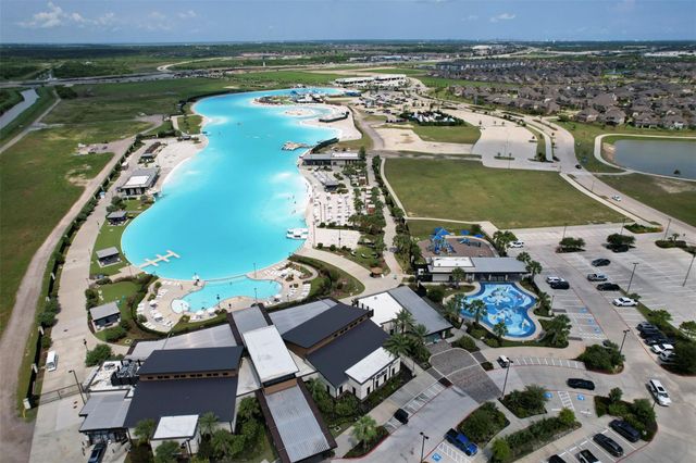 2817 Cumberland Drive, Texas City, TX 77568