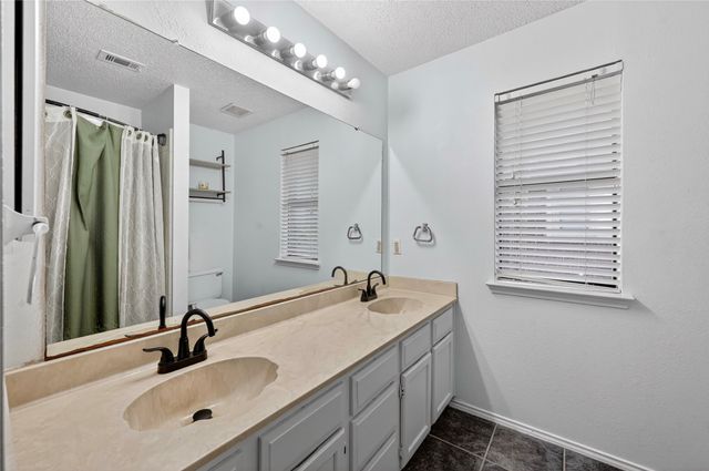 1701 Briargrove Drive, Mesquite, TX 75181