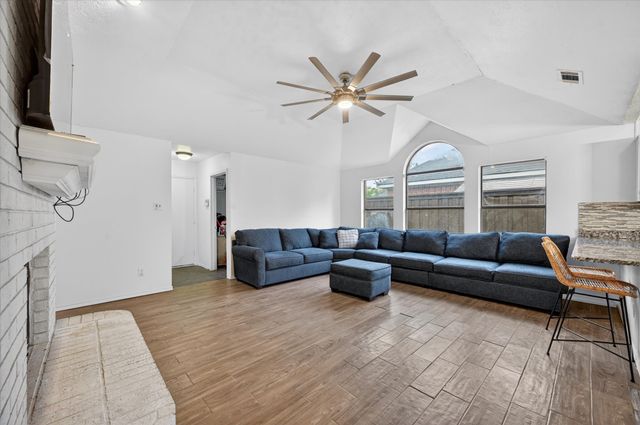 1701 Briargrove Drive, Mesquite, TX 75181