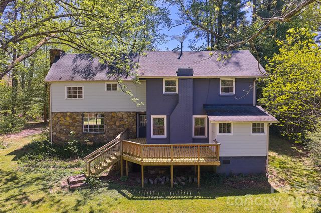 112 Candler School Road, Candler, NC 28715
