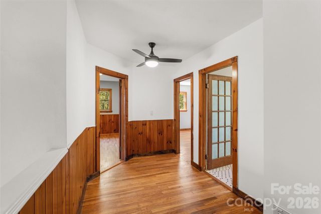 112 Candler School Road, Candler, NC 28715
