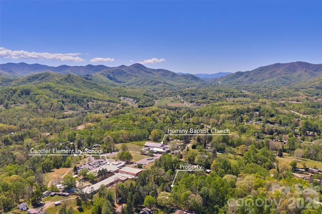 112 Candler School Road, Candler, NC 28715