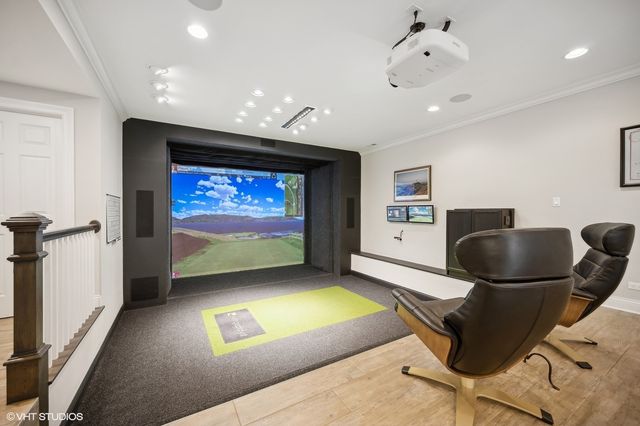 411 Woodland Court, Glenview, IL 60025