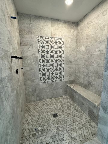 411 Woodland Court, Glenview, IL 60025