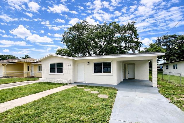 2840 NW 8th St, Fort Lauderdale, FL 33311