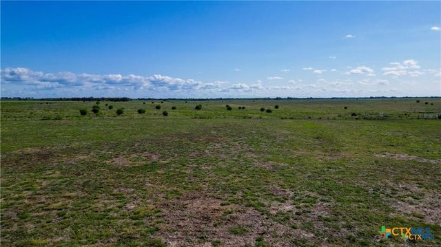 555 and 559 Bylerpool Road, Kingsbury, TX 78638