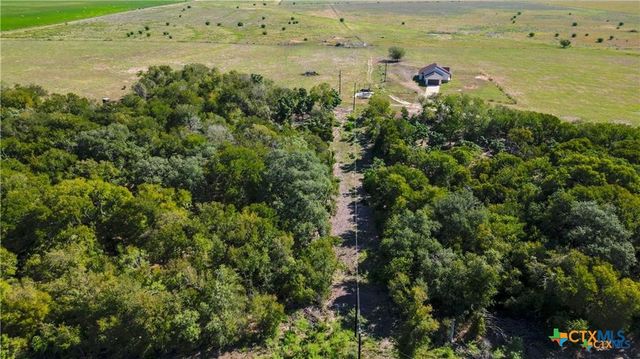 555 and 559 Bylerpool Road, Kingsbury, TX 78638