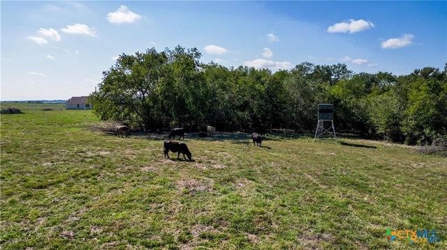 555 and 559 Bylerpool Road, Kingsbury, TX 78638