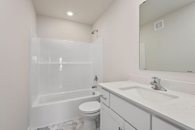 7050 139th Place NW, Ramsey, MN 55303