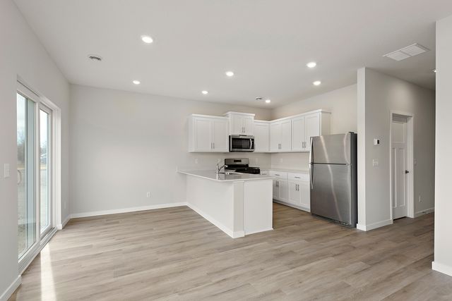 7050 139th Place NW, Ramsey, MN 55303