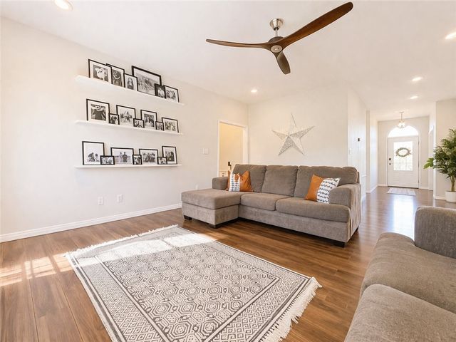 299 Stoneridge Circle, Russellville, AR 72802