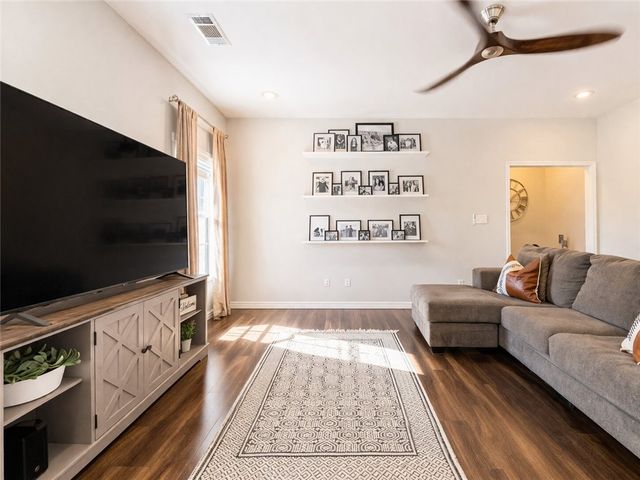 299 Stoneridge Circle, Russellville, AR 72802