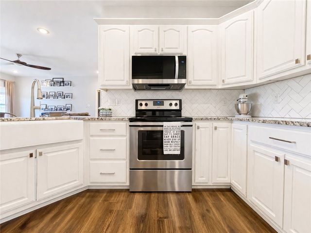 299 Stoneridge Circle, Russellville, AR 72802