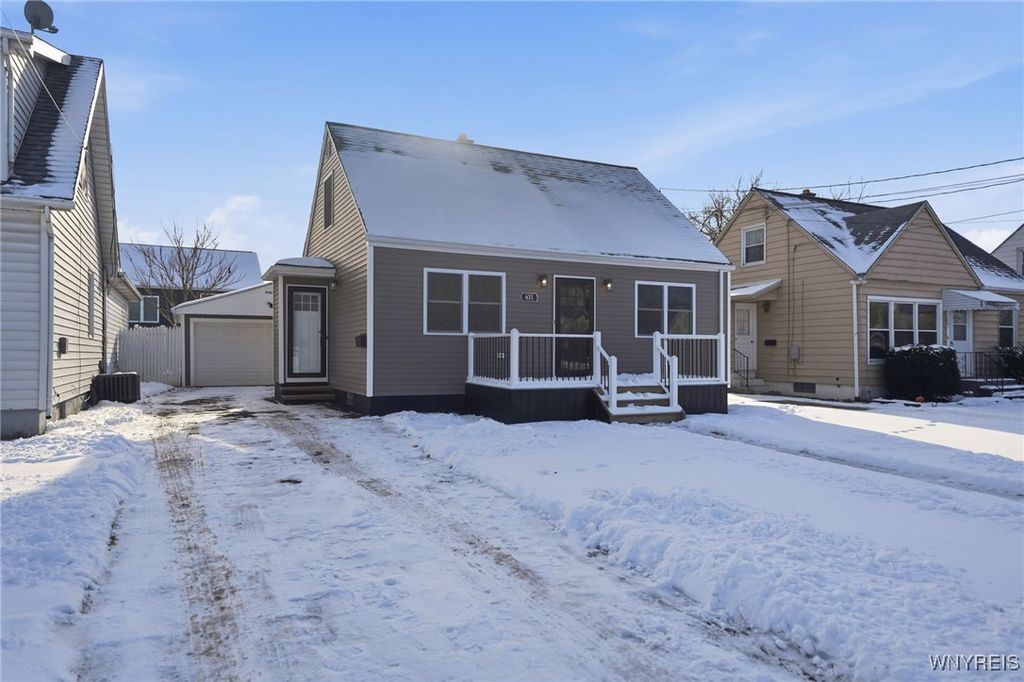 631 Saint Lawrence Avenue, Buffalo, NY 14216