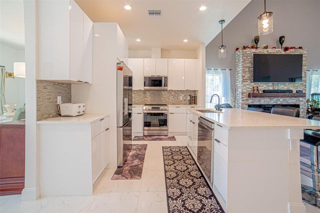 7035 BRICKELL COURT, Spring Hill, FL 34609