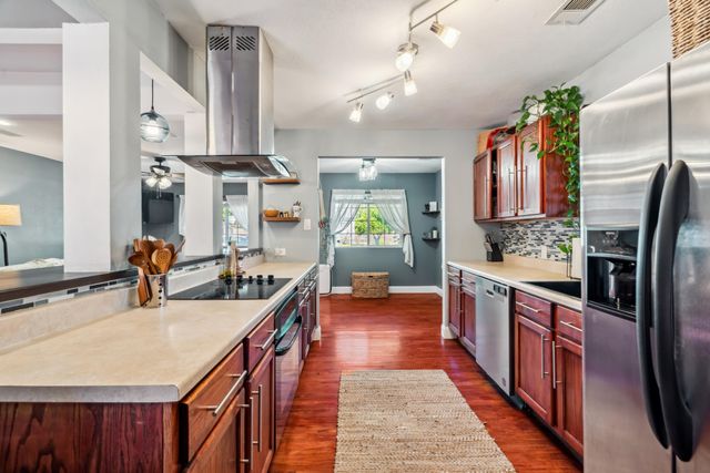 2623 Freebridge Street, Redding, CA 96001
