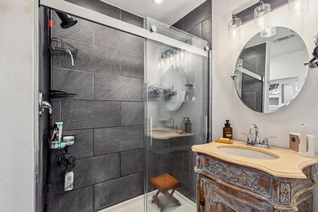 2623 Freebridge Street, Redding, CA 96001