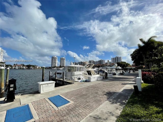 3571 Magellan Cir 341-4, Aventura, FL 33180