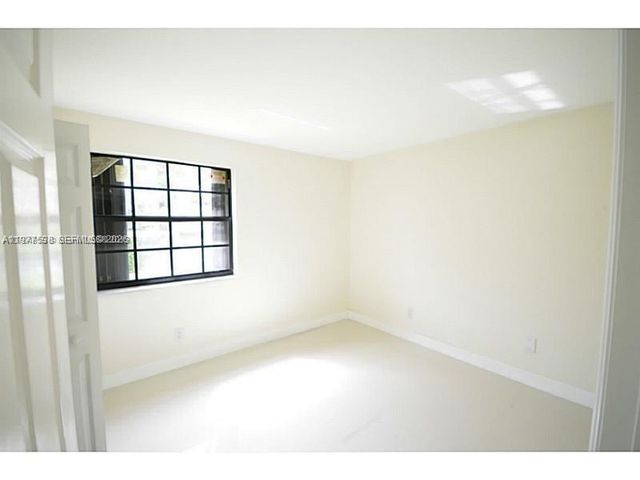 3571 Magellan Cir 341-4, Aventura, FL 33180