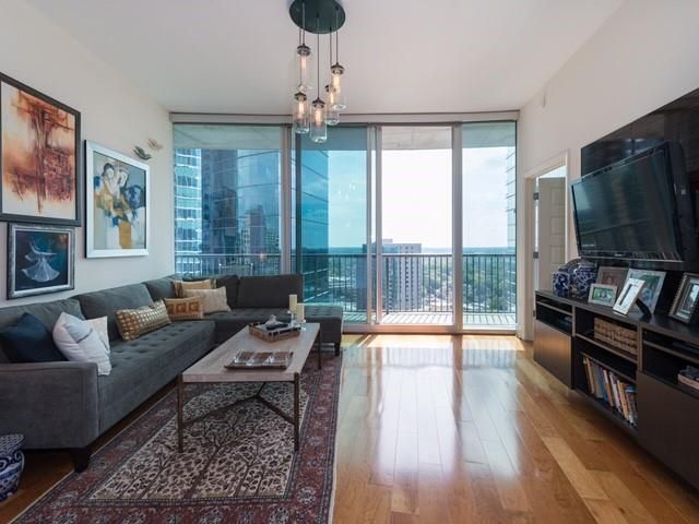 1080 Peachtree Street NE 1904, Atlanta, GA 30309
